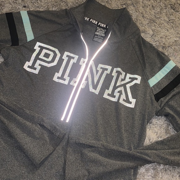 Pink Sweater - Work Out - Picture 5 of 6